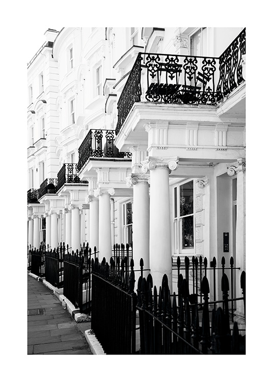  - Schwarzweißes Londonposter mit großzügigen Gebäudeeingängen in der Notting Hill Street.