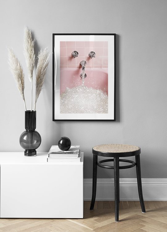 Glitter Bath Poster - Rosa Glitzerbad - desenio.de