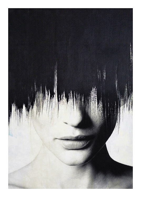  – Schwarz-weiß-Fotografie des Halses und der Lippen einer Frau, deren Gesicht mit weißer Farbe bedeckt ist