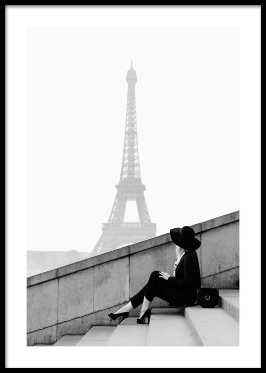 Parisian Chic Poster Frau In Paris Desenio De