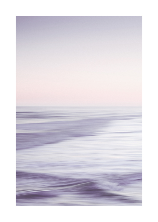  – Verschwommene Fotografie eines lila Strandes mit rosa und lila Himmel