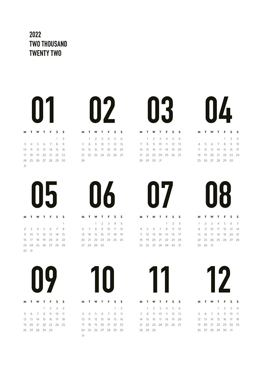  – Kalender 2022 mit Jahresübersicht und Text in schwarzer Schrift vor weißem Hintergrund