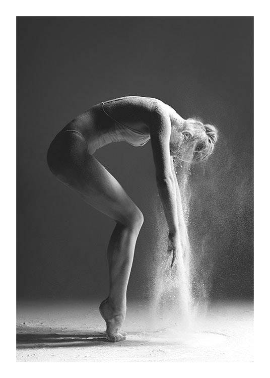 Dancer One, Poster / Fotografien bei Desenio AB (8218)