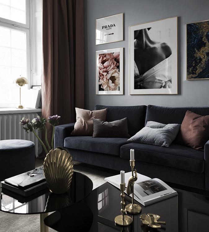Blaues Samtsofa Wohnzimmer